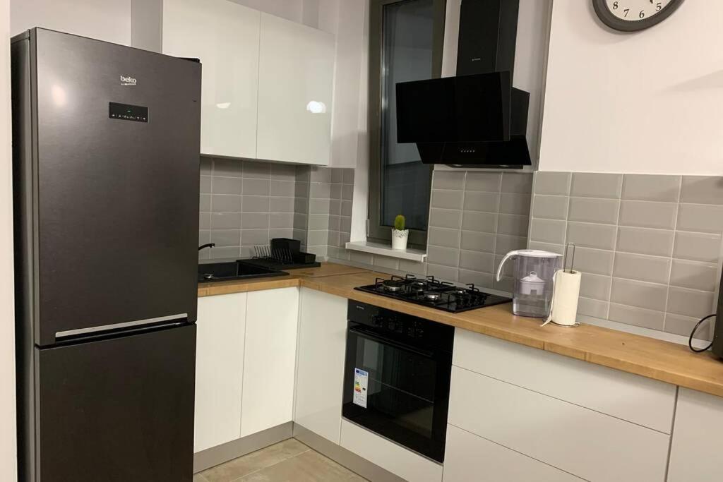 Andreve Apartment By Onix Blue Mamaia Nord, Baby Friendly, Private Parking Нэводари Экстерьер фото
