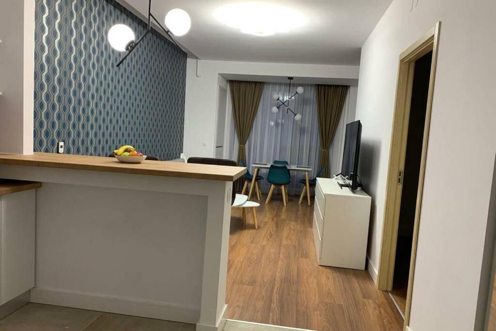 Andreve Apartment By Onix Blue Mamaia Nord, Baby Friendly, Private Parking Нэводари Экстерьер фото